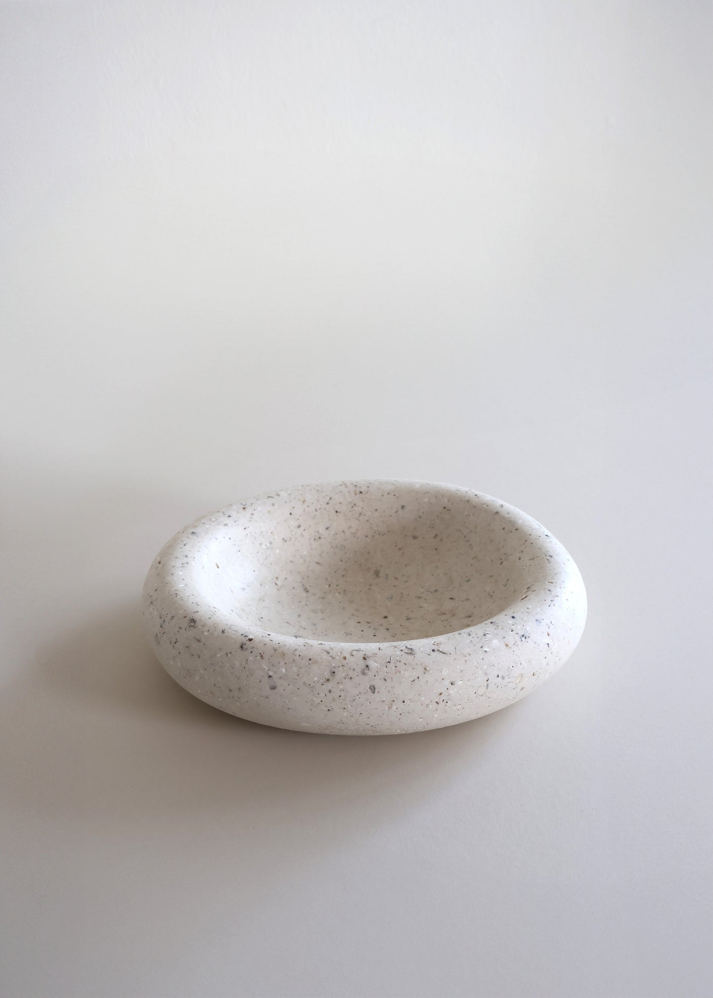 Large Pebble Catch-All Tray