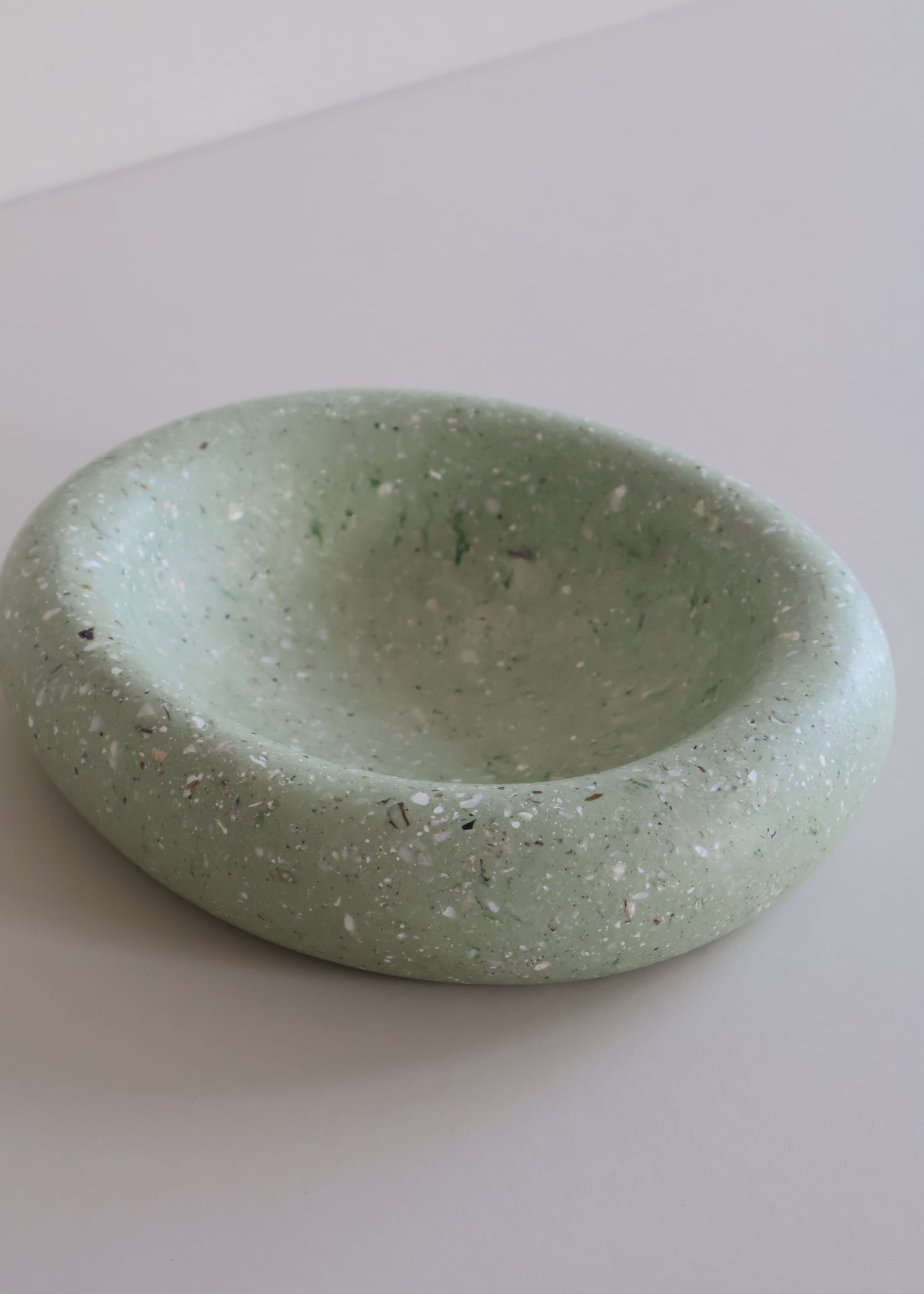 Large Pebble Catch-All Tray