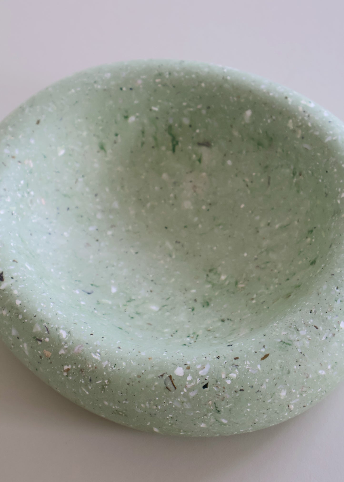 Large Pebble Catch-All Tray