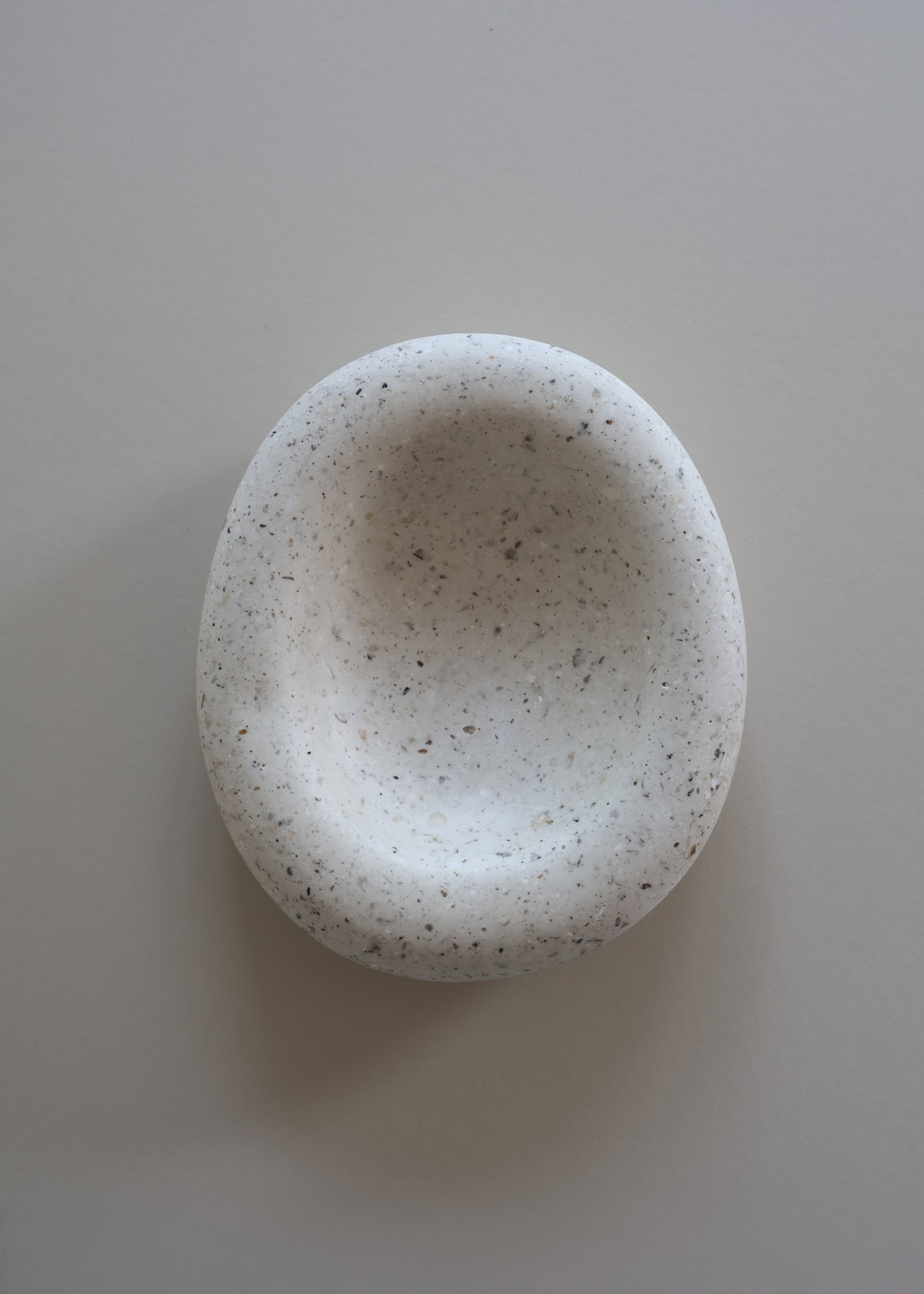 Midi Pebble Catch-All Tray