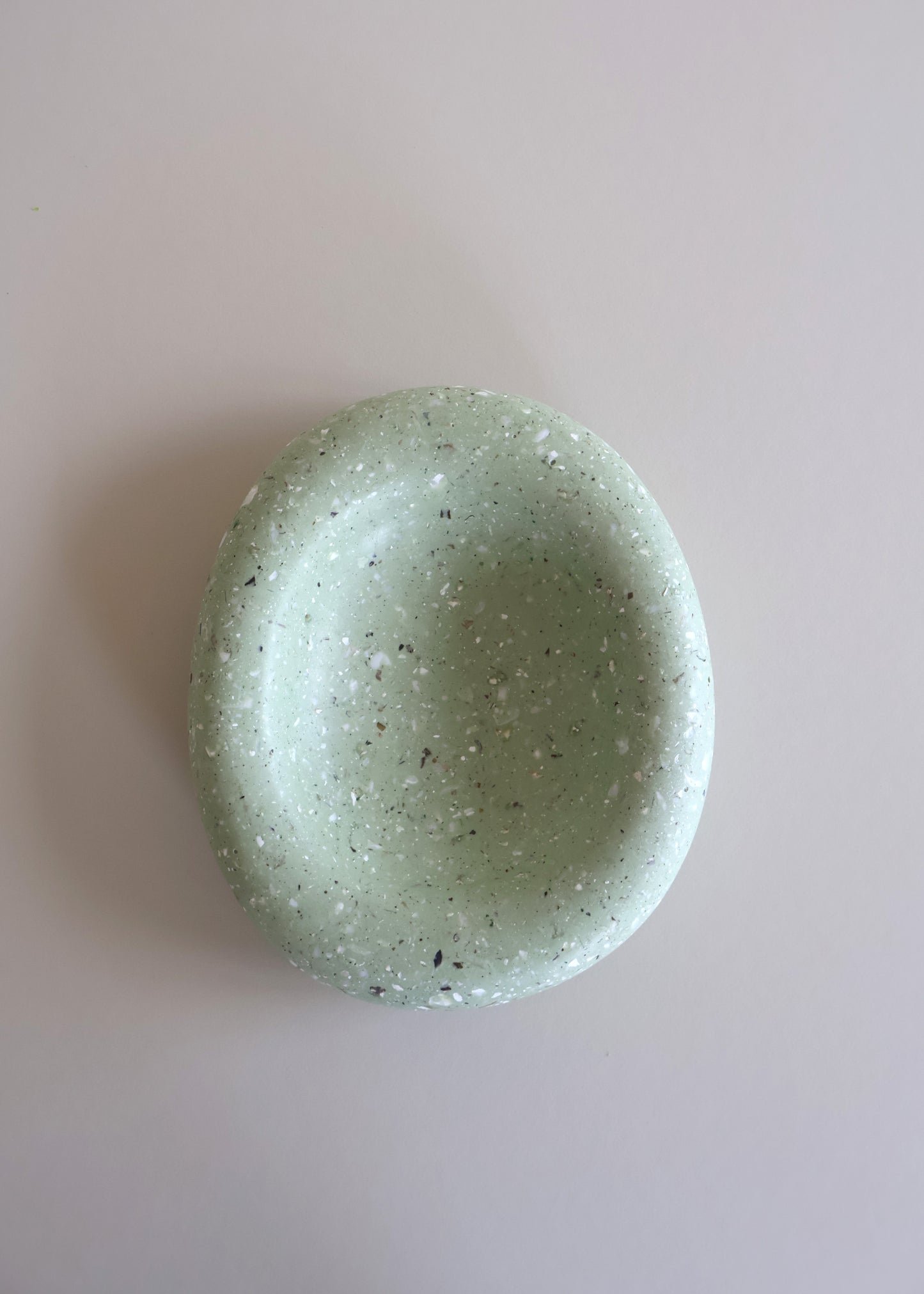Midi Pebble Catch-All Tray